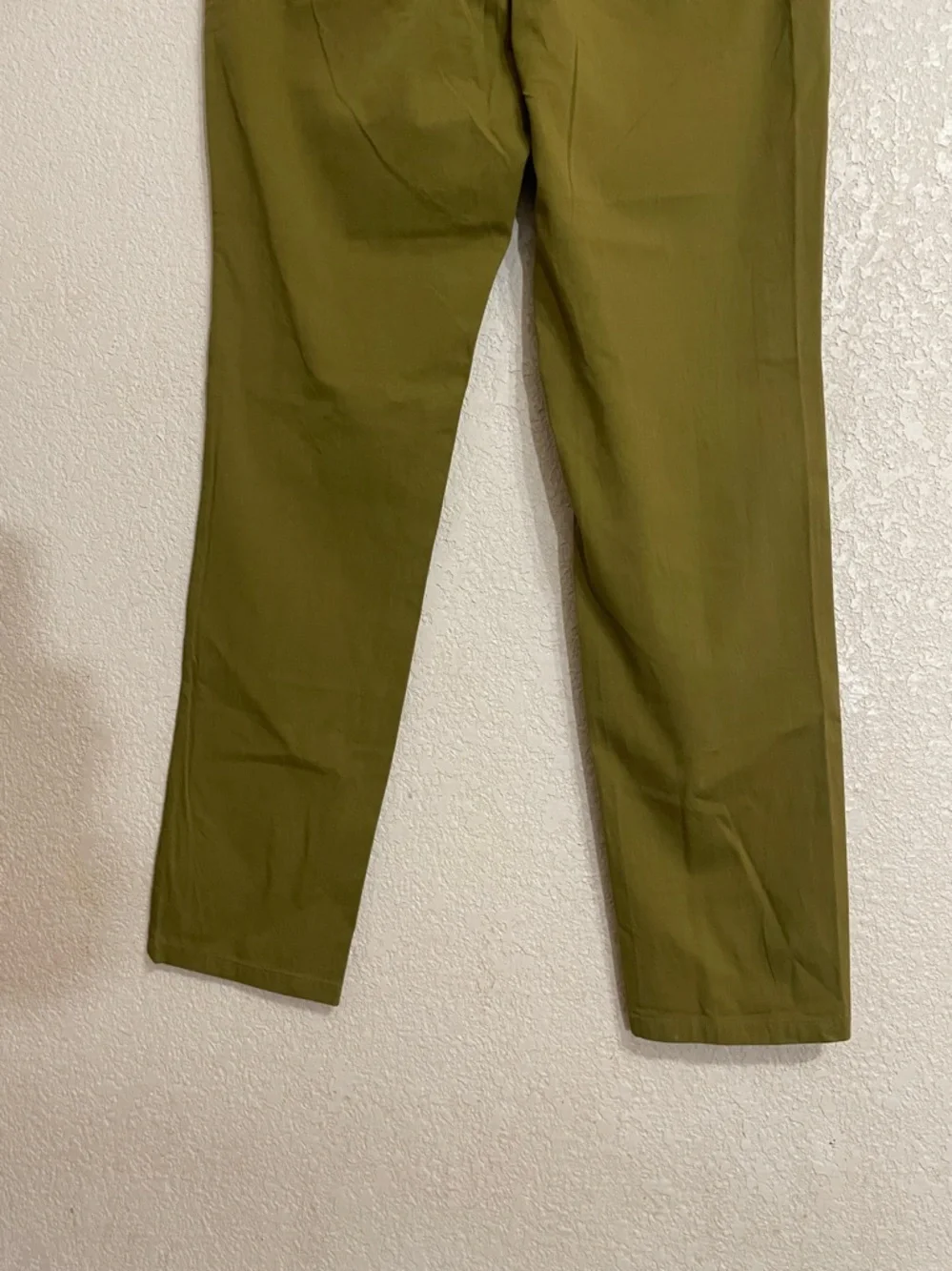 EVERLANE Men's Olive Green Slim Uniform Pants